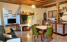 Ca' Nadia Apartment